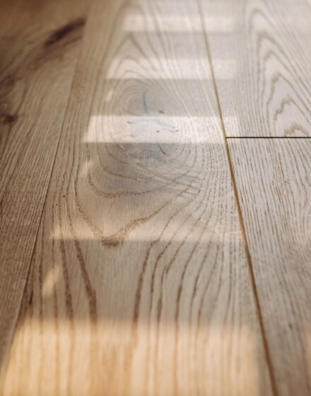 A space that radiates tranquillity: Wooden doors combined with oak stairs and floor